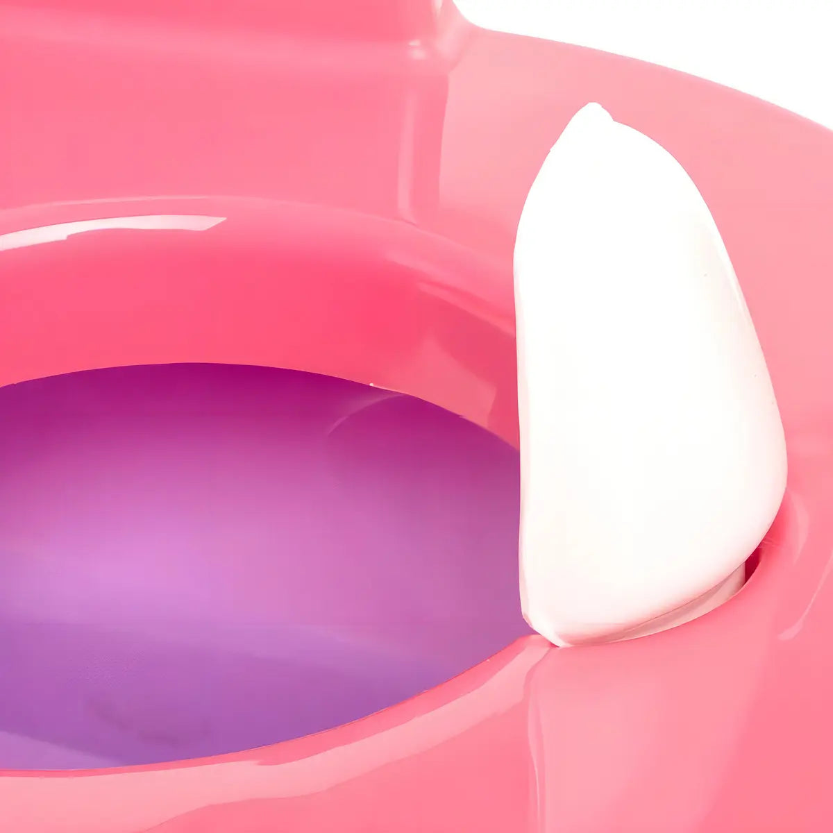 Entrenador de Baño Minnie Con Tapa y Recipiente Removible