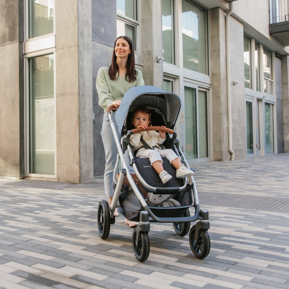 Carriola UPPAbaby Vista V2 Gregory: Mango Telescópico, Asiento Reversible y Toldo Expandible con Protección UPF 50+